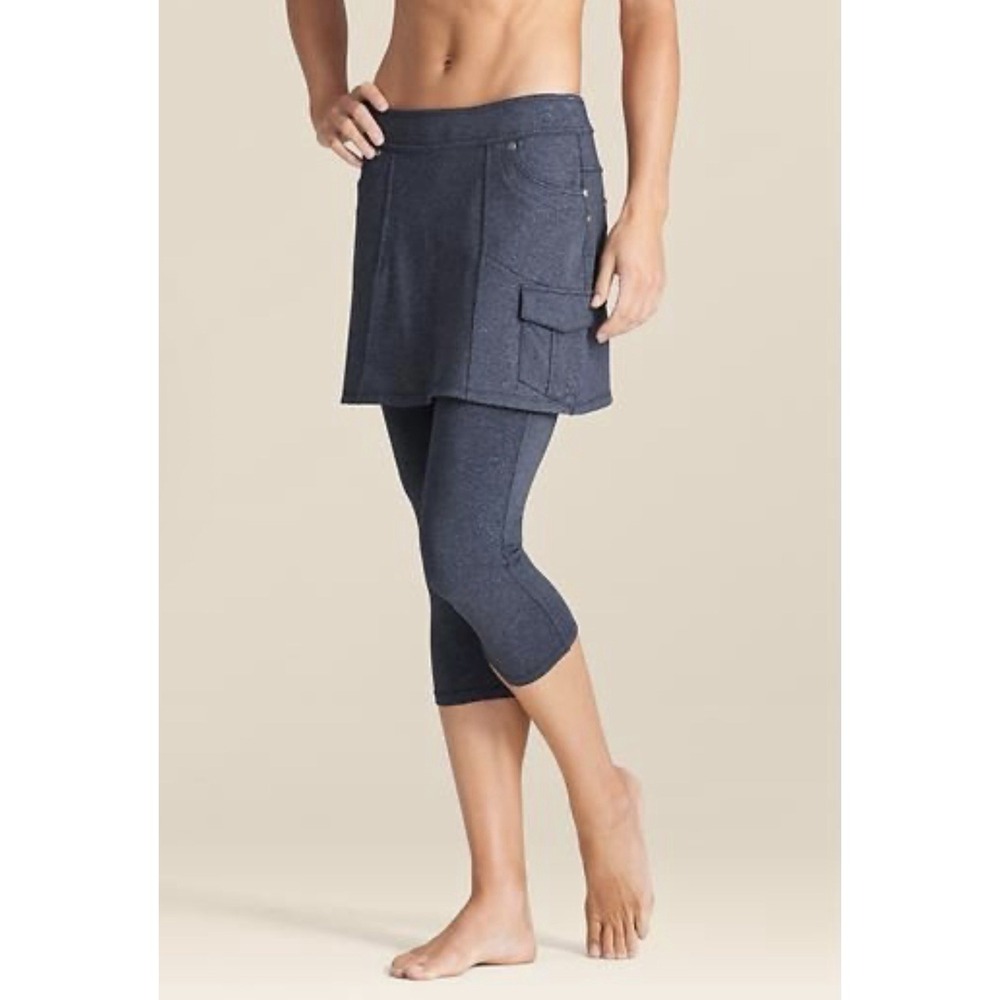 Athleta Womens Size Medium Tall Athleta Contender 2-in-1 Skirt Legging Navy Blue
